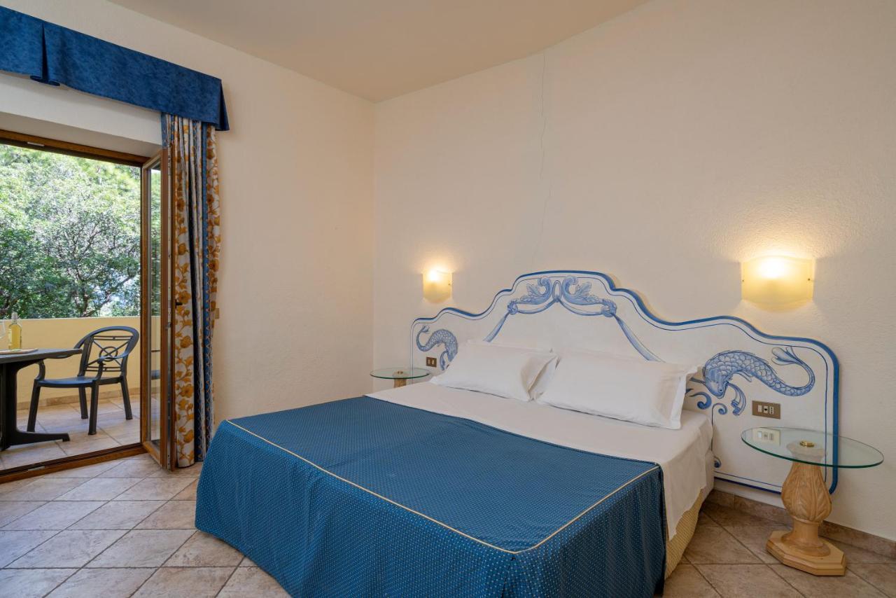 Club Esse Palmasera Cala Gonone Esterno foto