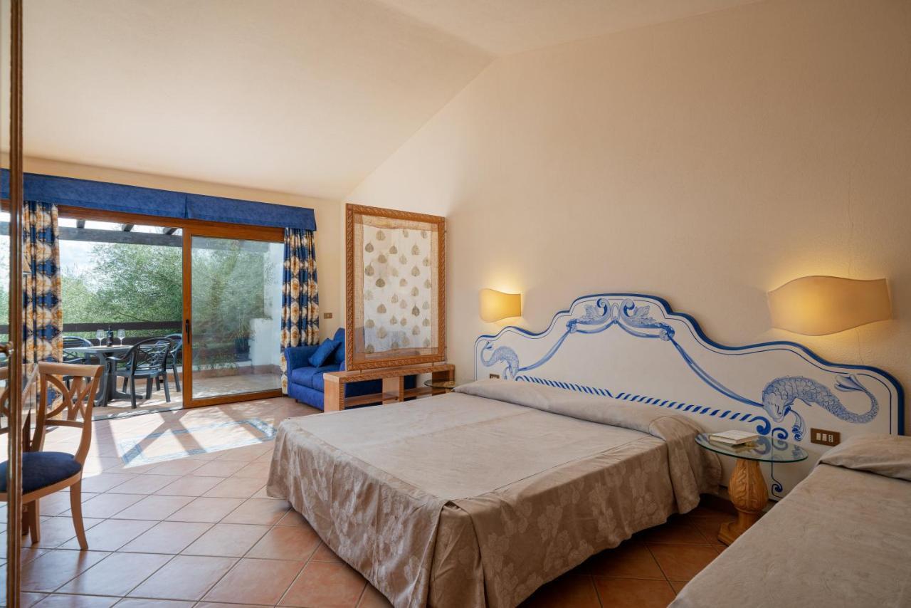 Club Esse Palmasera Cala Gonone Esterno foto