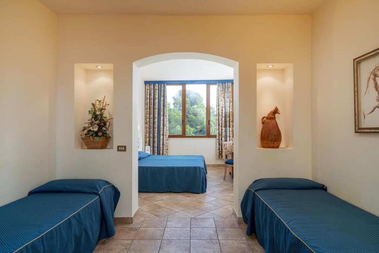 Club Esse Palmasera Cala Gonone Esterno foto